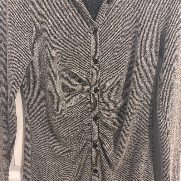 Anthropologie Womens Medium Gray Ribbed Knit Ruched Button Front Midi Dress - Picture 4 of 13